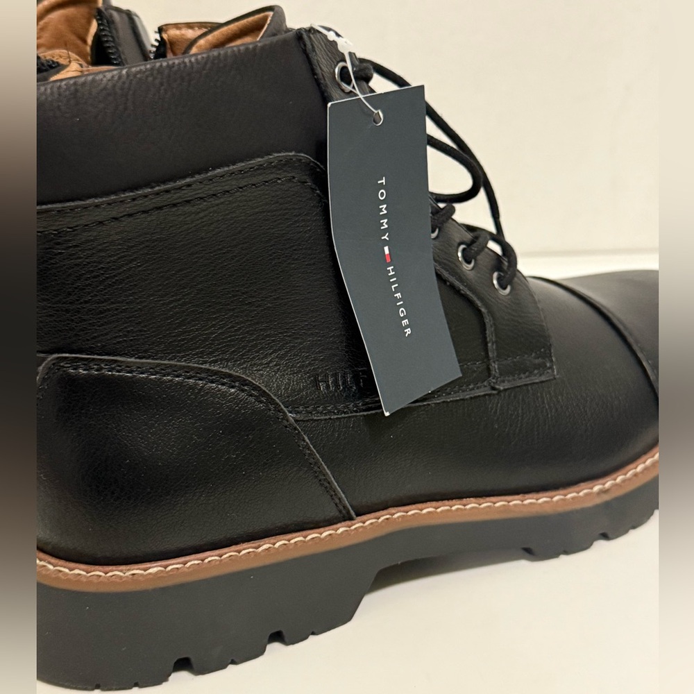 Tommy Hilfiger Men's Tarlin Fashion Boot new size 10.5 men H20N17 - Picture 8 of 15